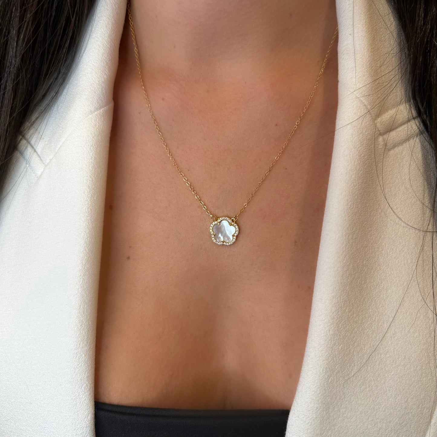 PARIS MOTHER SHELL CLOVER NECKLACE | 18K Gold Plated