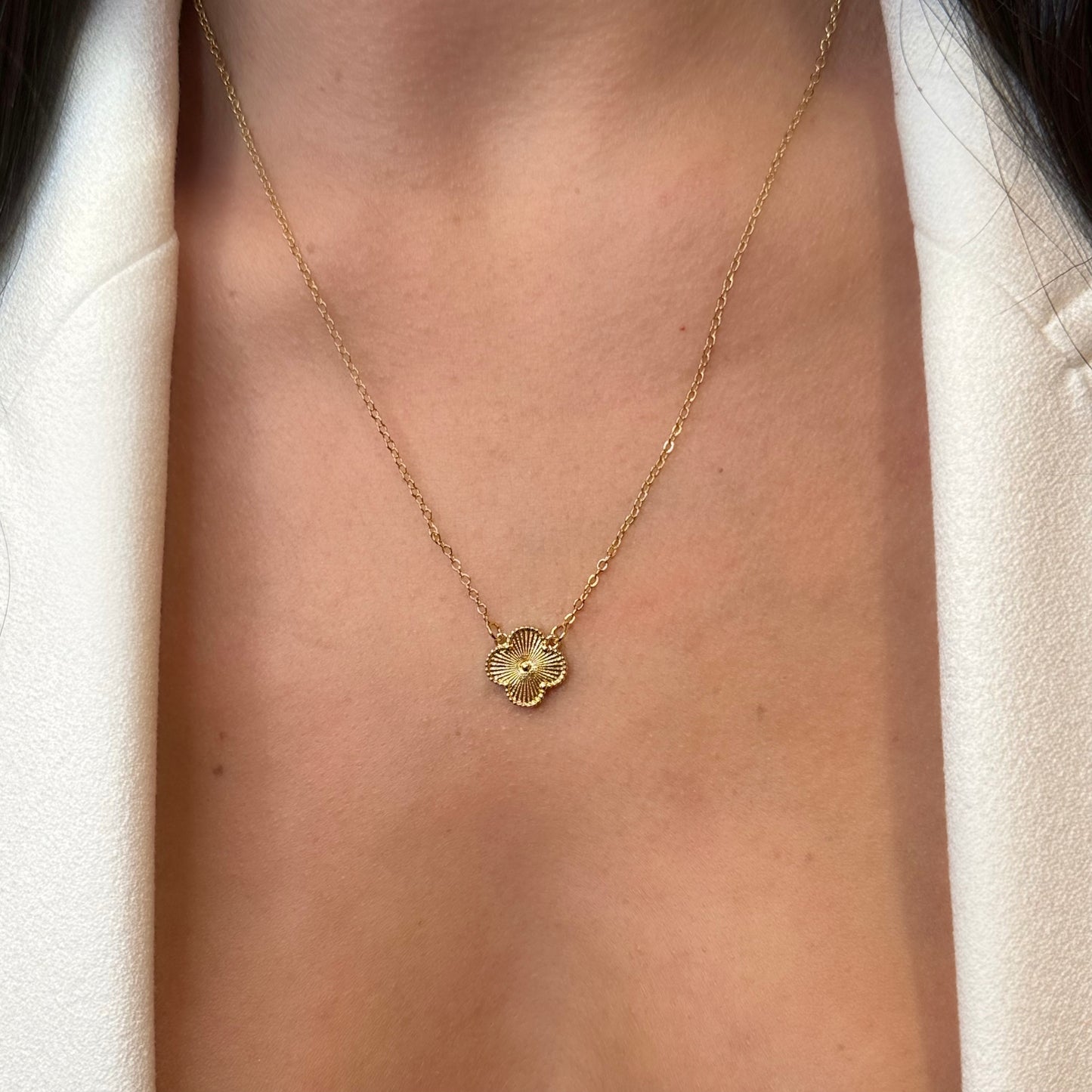 FANCY CLOVER NECKLACE | 18K Gold Plated
