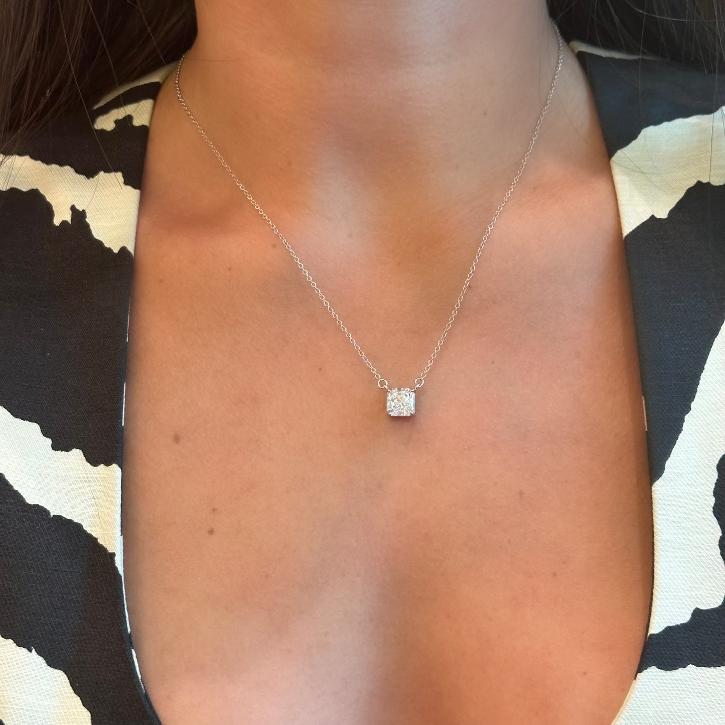 LIKE A DIAMOND SQUARE NECKLACE | Double White Rhodium Plated